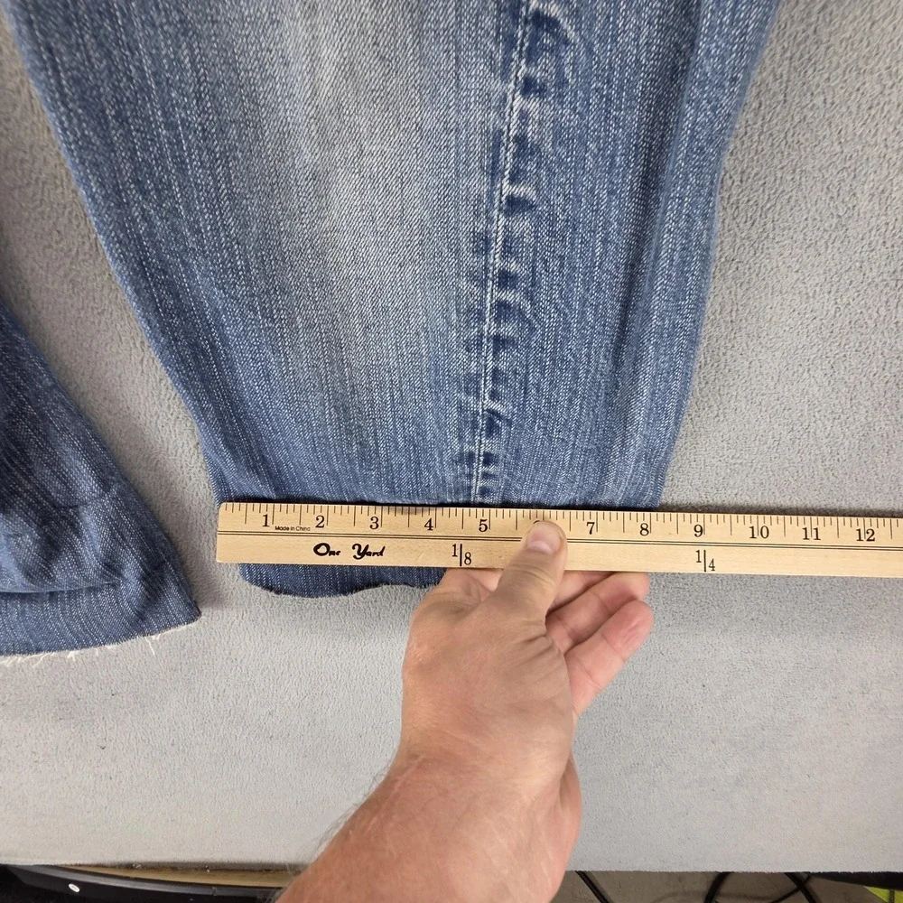 Vintage Levis Engineered Jeans Mens Blue Twisted Altered Raw Hem Fits 29x20